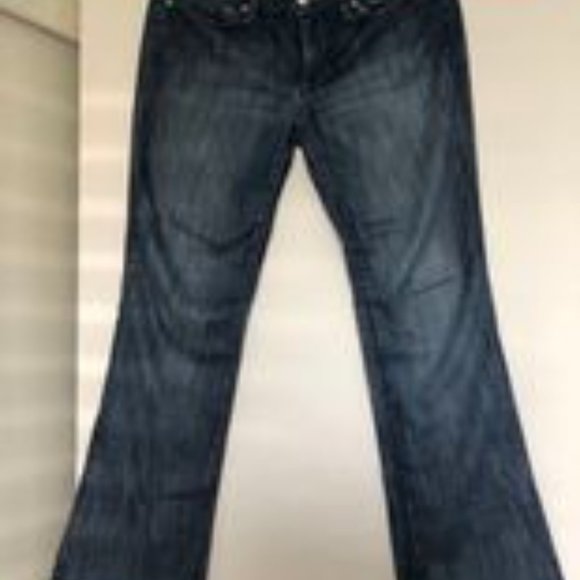 Jeans - Picture 1 of 4